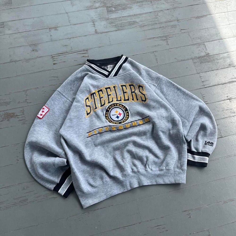 Vintage Lee Sport Pittsburgh Steelers V Neck Football Crewneck Sweatshirt